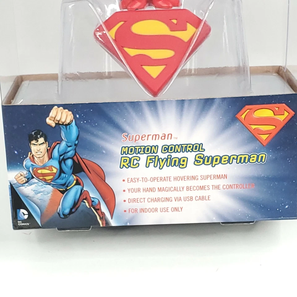 New-Superman Motion Control RC Flying Superman Helicopter-Up, Up And Away!!! - Image 3 of 4