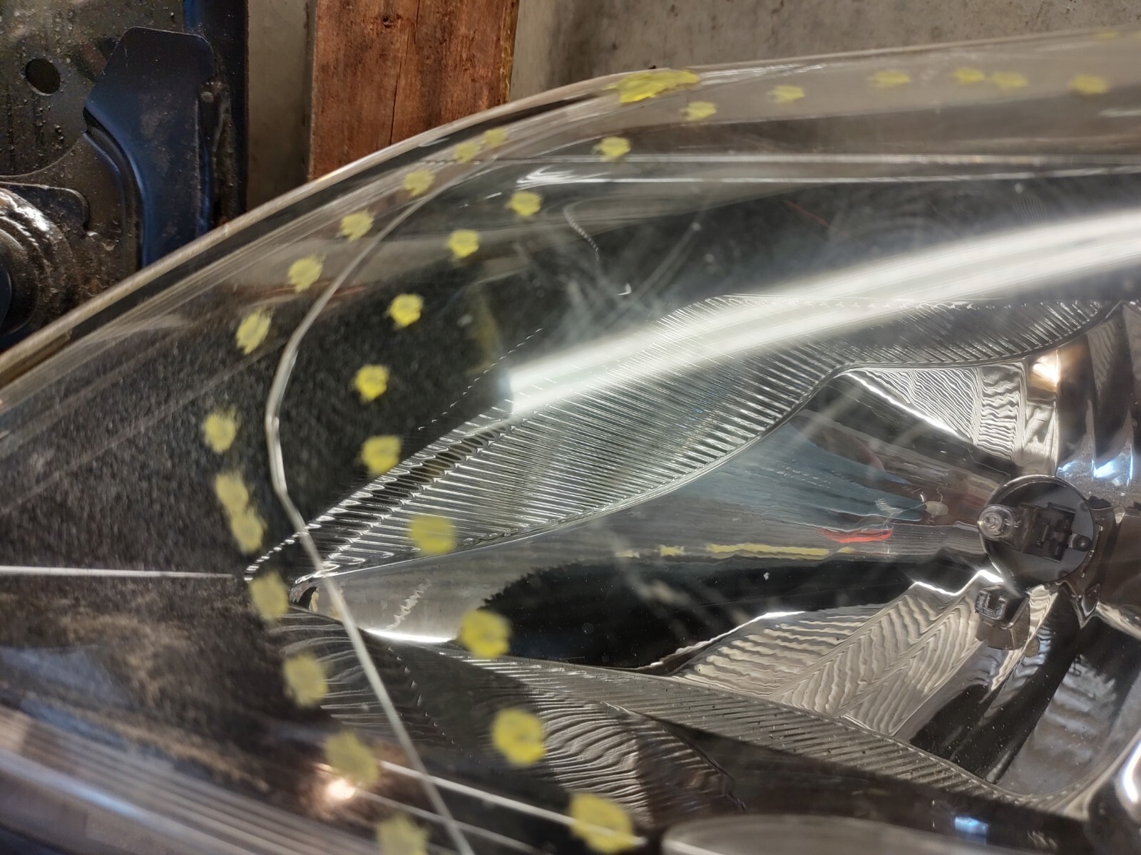 2014 Vauxhall CORSA D NEARSIDE Headlight Passenger Headlamp 