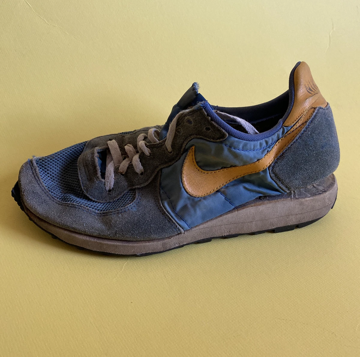 Nike internationalist vintage sale