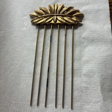 Vtg Gold Tone Hair Pick Comb With Leaves