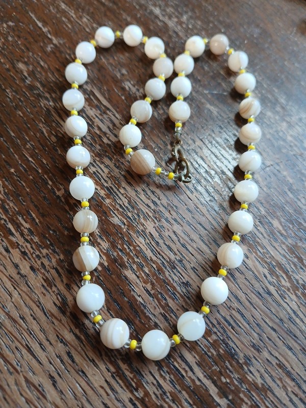Antique Art Deco Carved 7mm Round Beaded Bead Agate Necklace White 15.5"
