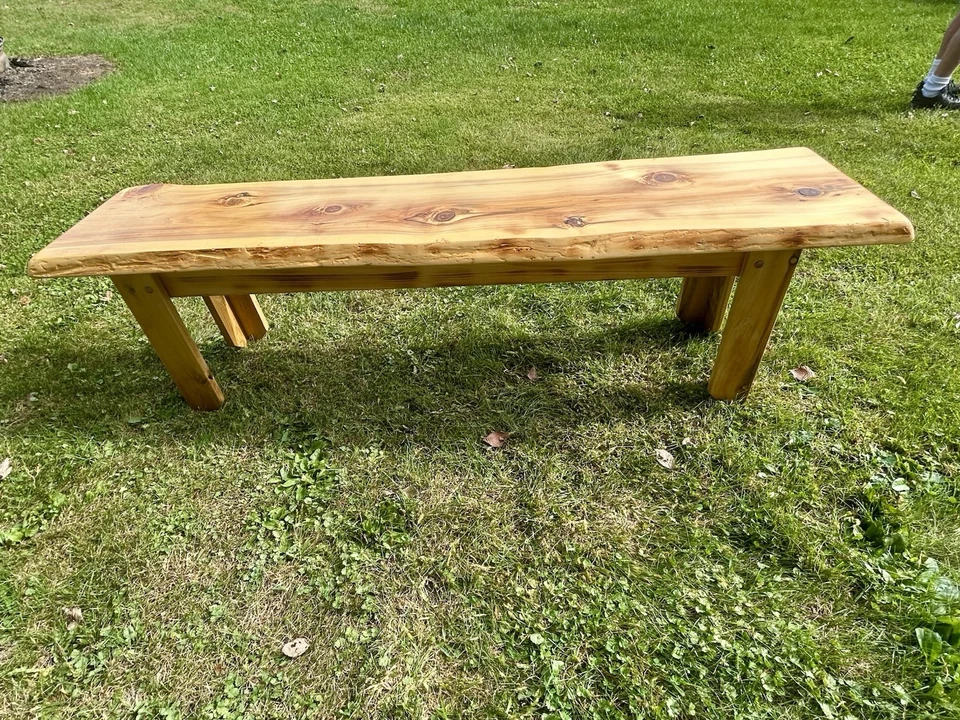 Mesa de centro 60x14 grueso borde vivo banco acabado ligero cedro blanco norte CTA Foto 2 de 4