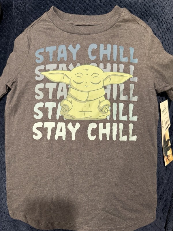 *NWT* Boys STAR WARS  Yoda STAY CHILL  T-Shirt Size XS 4/5