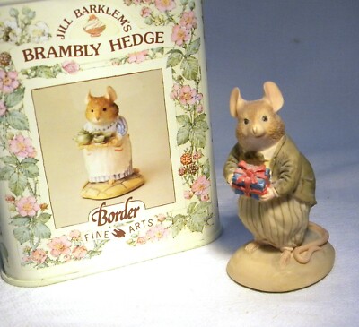 BORDER FINE ARTS BRAMBLY HEDGE BH15 BEST MAN CONKER + TIN | eBay 