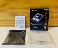 Corsair Solid-State Drive Mounting Bracket 2.5" - 3.5" Drive Bays