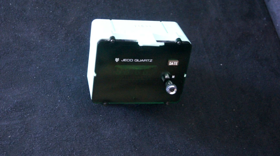 Reloj Original de Fábrica Toyota Crown GS11, LS110, MS110, RS110, MS110, L110 Foto 3 de 4