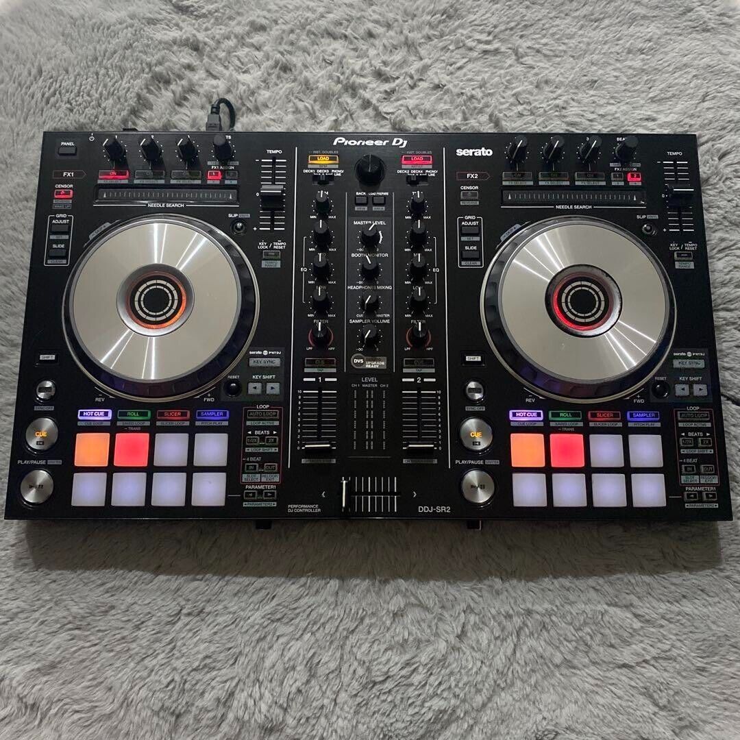 Pioneer DJ DDJ-SR2 Serato DJコントローラー 箱付き s-l1200.jpg