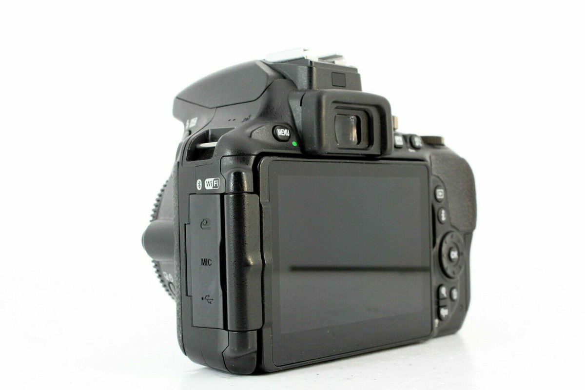 Nikon／D5600 Amazon.com : Nikon D5600 24.2MP DSLR Digital Camera with AF-P DX