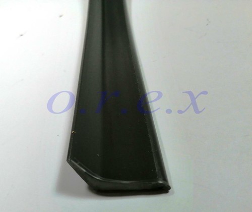 1x Black Lip Rubber 135cm fit Car Vehicle Rear Trunk Roof Boot Spoiler Wing Trim - Picture 5 of 7