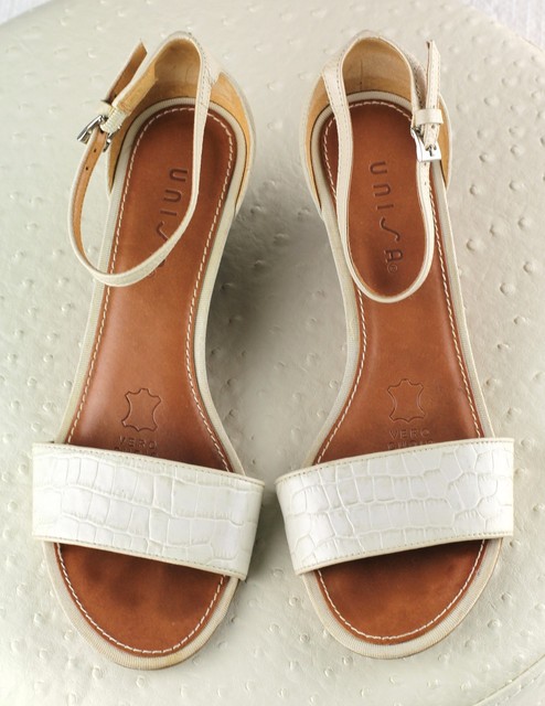 Cream Leather Croc Print Wedge Sandals Wood Heels Buckle Unisa Margot Womens 7 | eBay