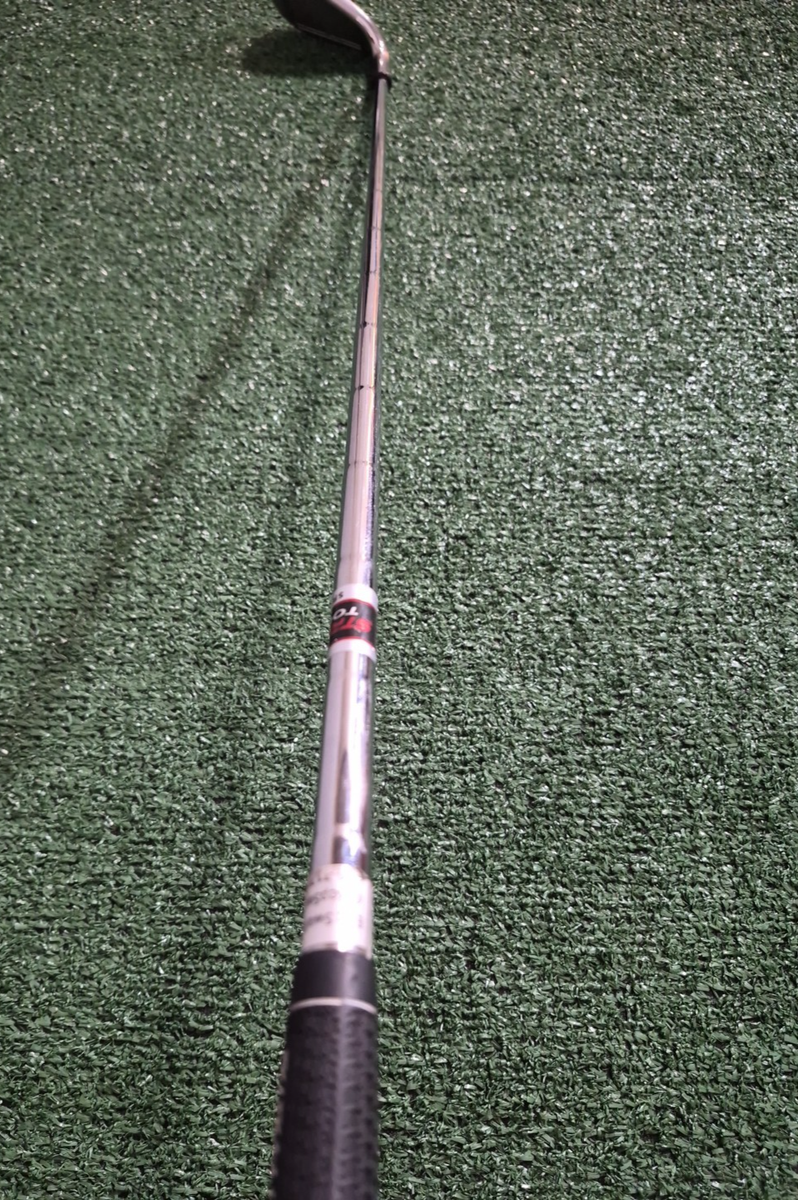 Strata Pitching Wedge PW Tige Acier - Club De Golf Pour Homme, Droitier