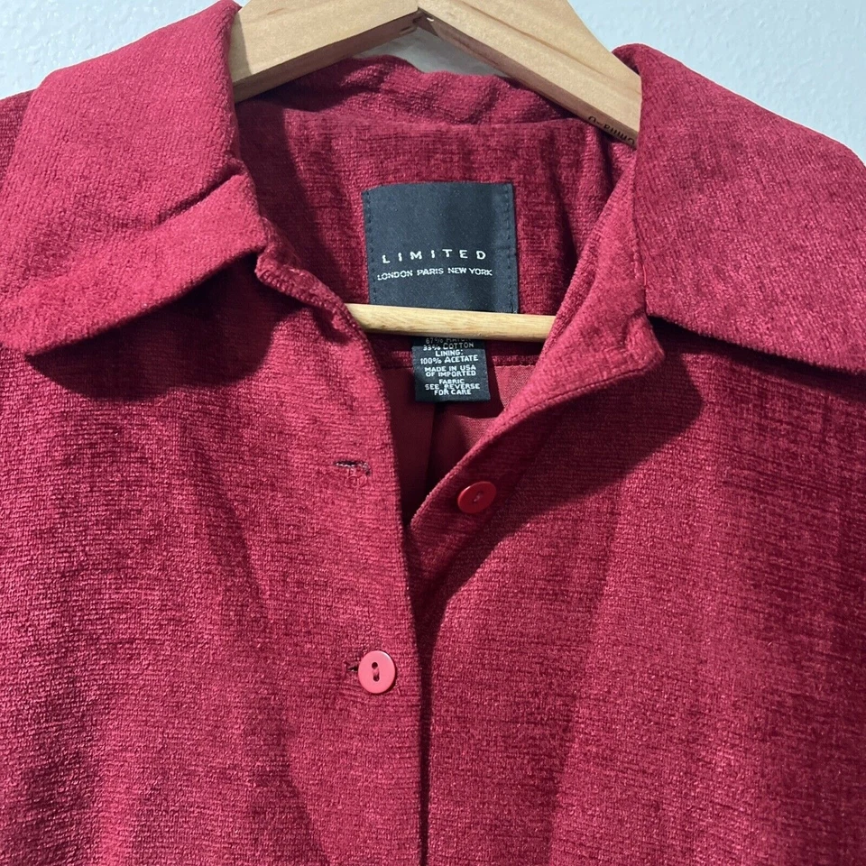Chaqueta Blazer Limitada Mediana Terciopelo Aplastado Rojo Abotonada Para Mujer Forrada Ajustada Foto 3 de 4