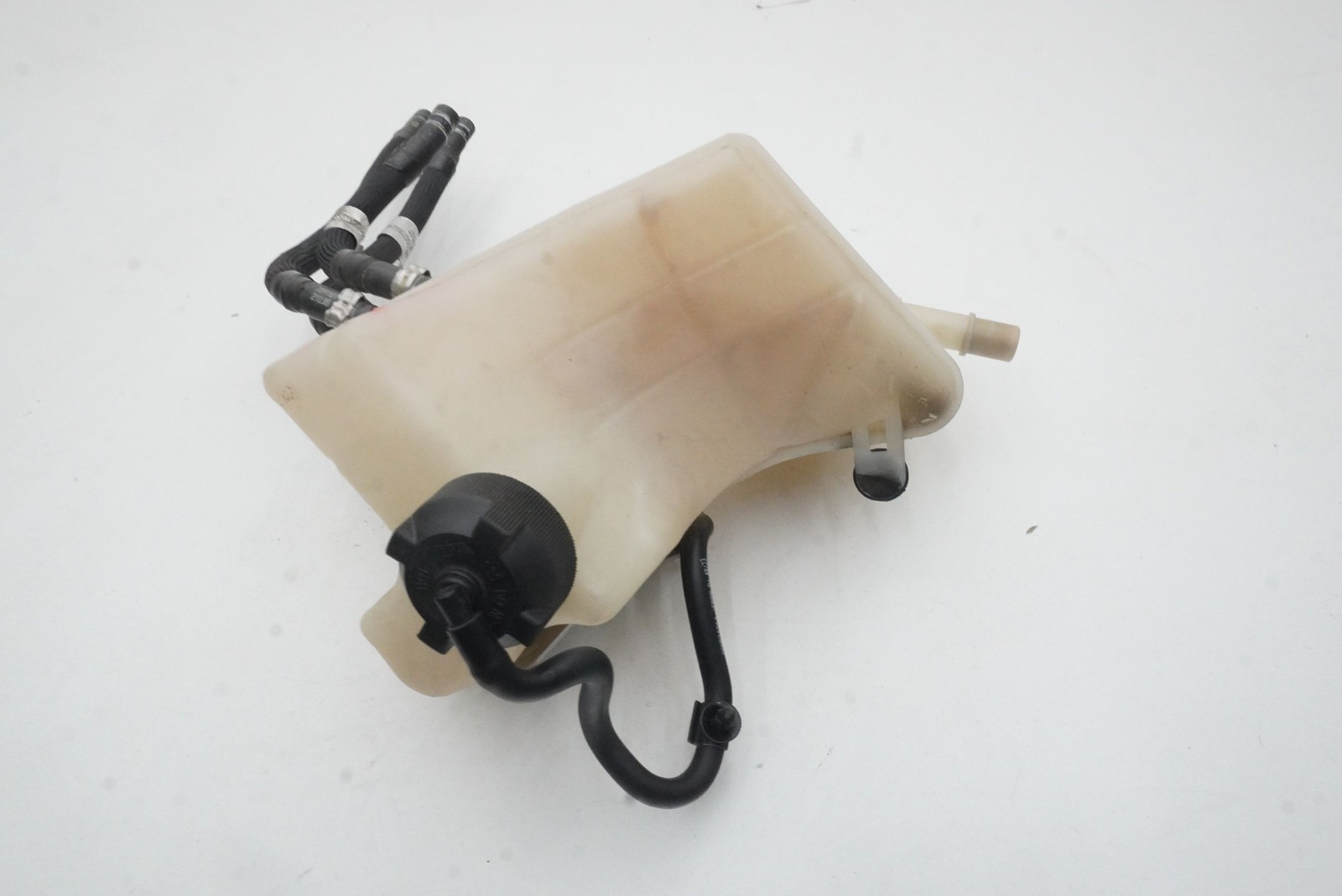 Engine Coolant Recovery Bottle Expansion Tank Reservoir 857210 Ferrari 296 GTB