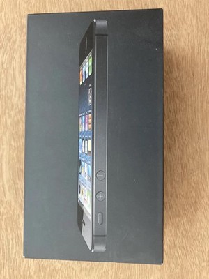 Apple iPhone 5 ブラック 本体　箱付き Apple iPhone 5 Box. This Is ORIGINAL Apple iPhone 5 BOX. No Apple