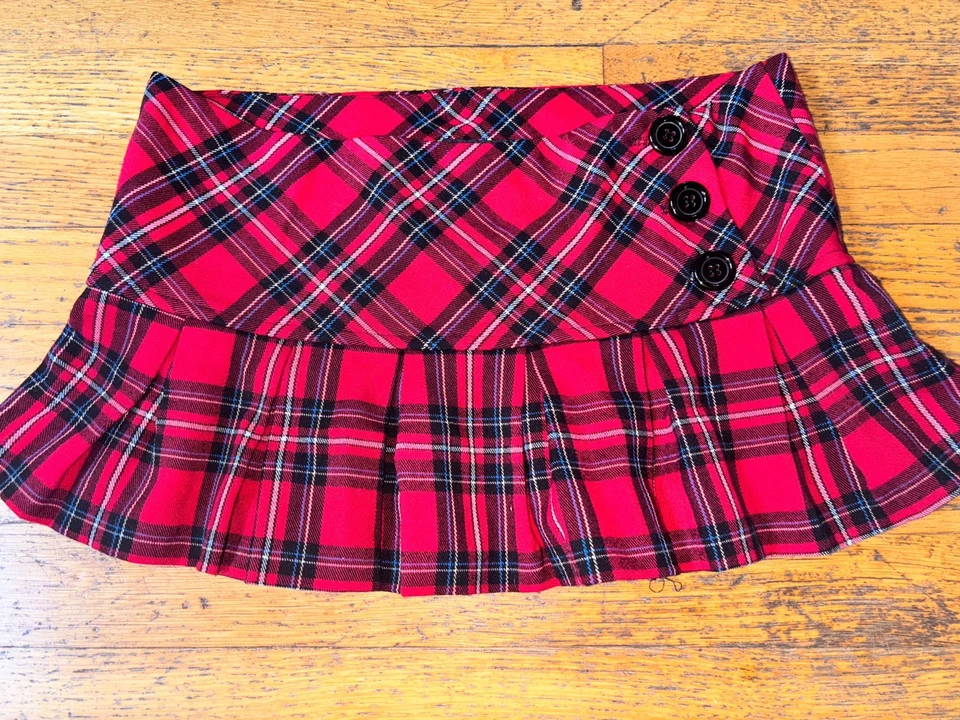 RARE Vintage  Wet Seal Red Plaid Pleated Mini Skirt-Size M - Image 2 of 4