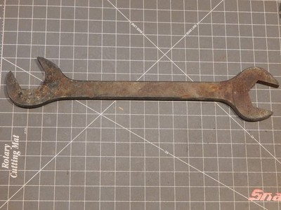 FIRE DAMAGED Mac Tool 4 Way Angle Head Open End Wrench Set 2'' DA64