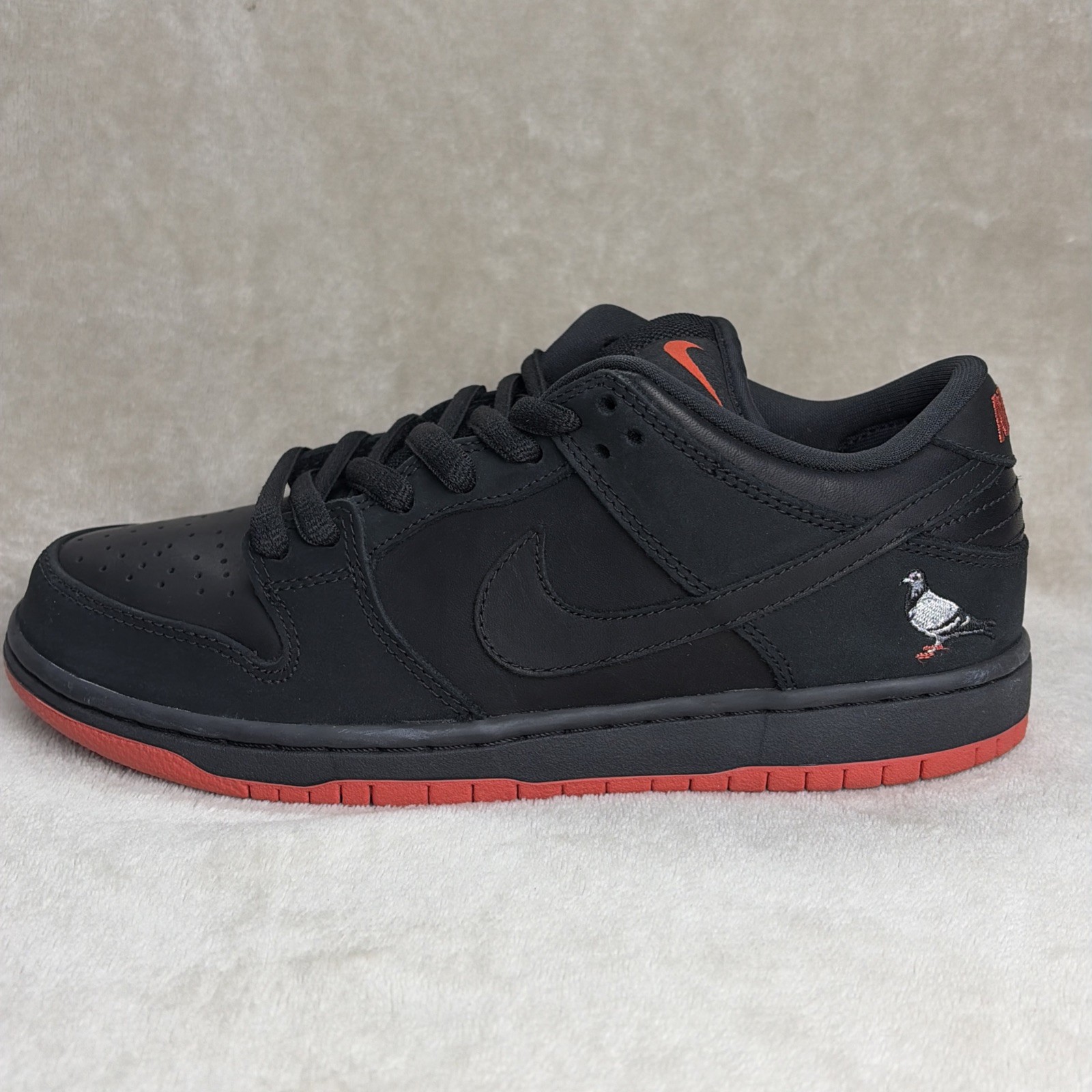 Nike SB Dunk Low Pro Jeff Staple Black Pigeon 2017 Men's Size 7
