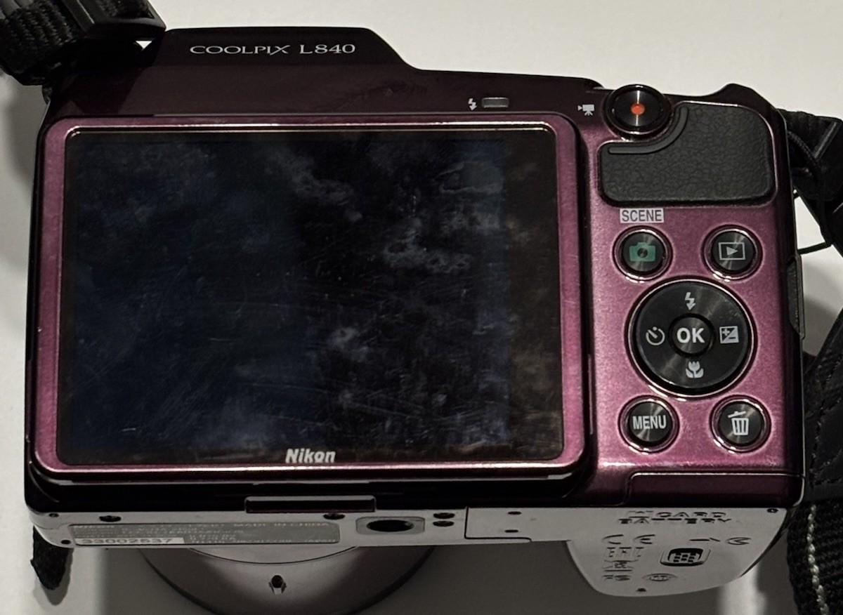 Nikon COOLPIX L840 16.0MP Digital Camera Plum Purple SD 2GB Card