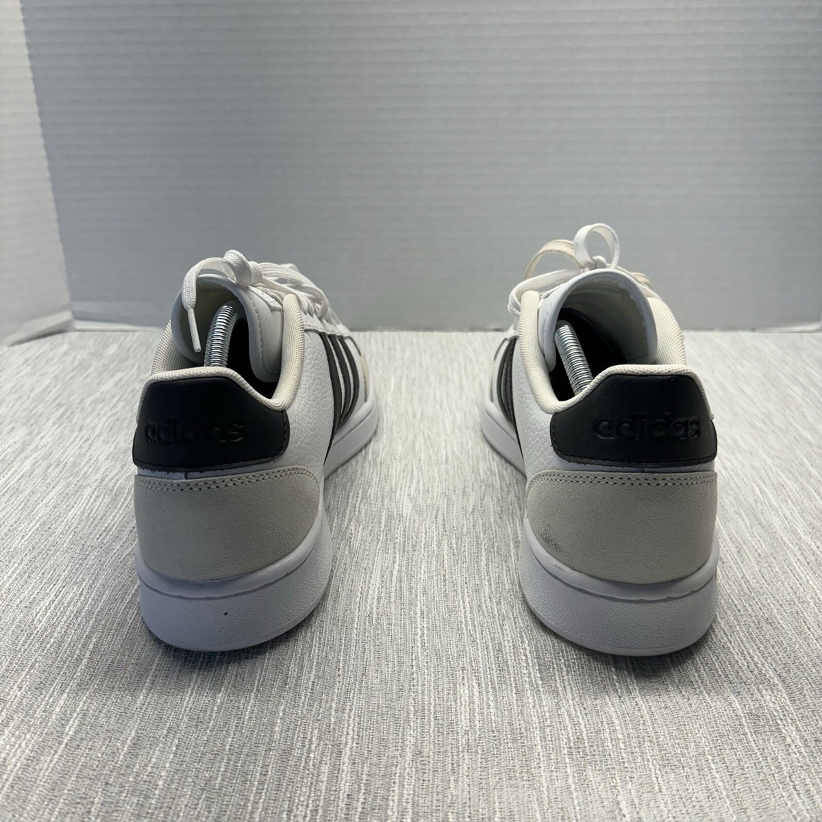 Adidas Men’s White|Gray Grand Court SE Tennis Shoes Sz 11 Amazon.com | adidas Men main image 3