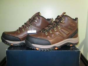 skechers impermeables hombre