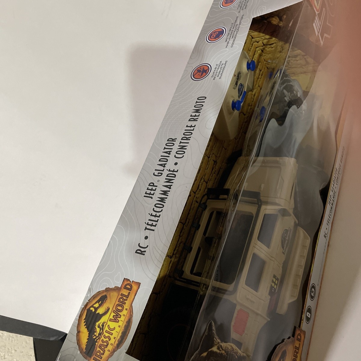 Jurassic World 1:12 Jeep Gladiator RC Radio Control Car, Toys for Kids and Adults