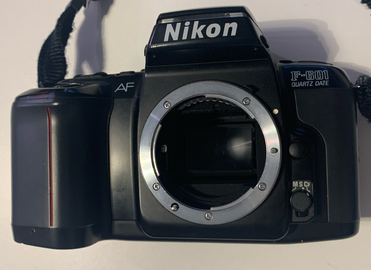 Nikon F-601 Quartz Date 35mm SLR Camera Body-Powers Up/ Not Tested Nikon F-601 Quartz Date 35mm SLR Camera Body-Powers Up/ Not Tested