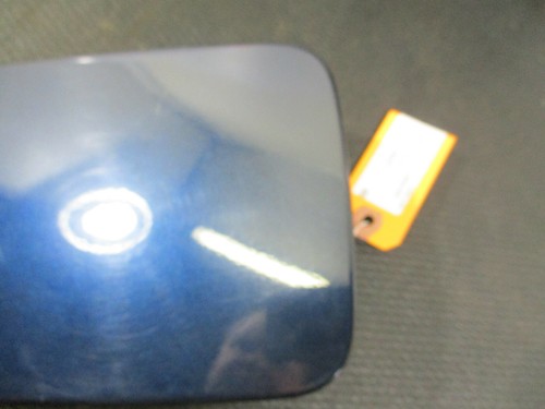 2003 Cadillac CTS Gas Door Fuel Lid (Blue-722J, FLAWS: Scratches) - Picture 7 of 12