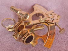 Messing Sextant in edler Holzschatulle - Seefahrt  Nautik