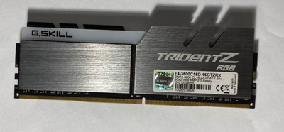 G.Skill Trident Z RGB 8GB  DDR4 3600MHz F4-3600C18D-16GTZRX RAM
