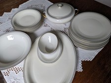 Tirschenreuth  Speiseservice mit Goldrand 15 Teile, Top