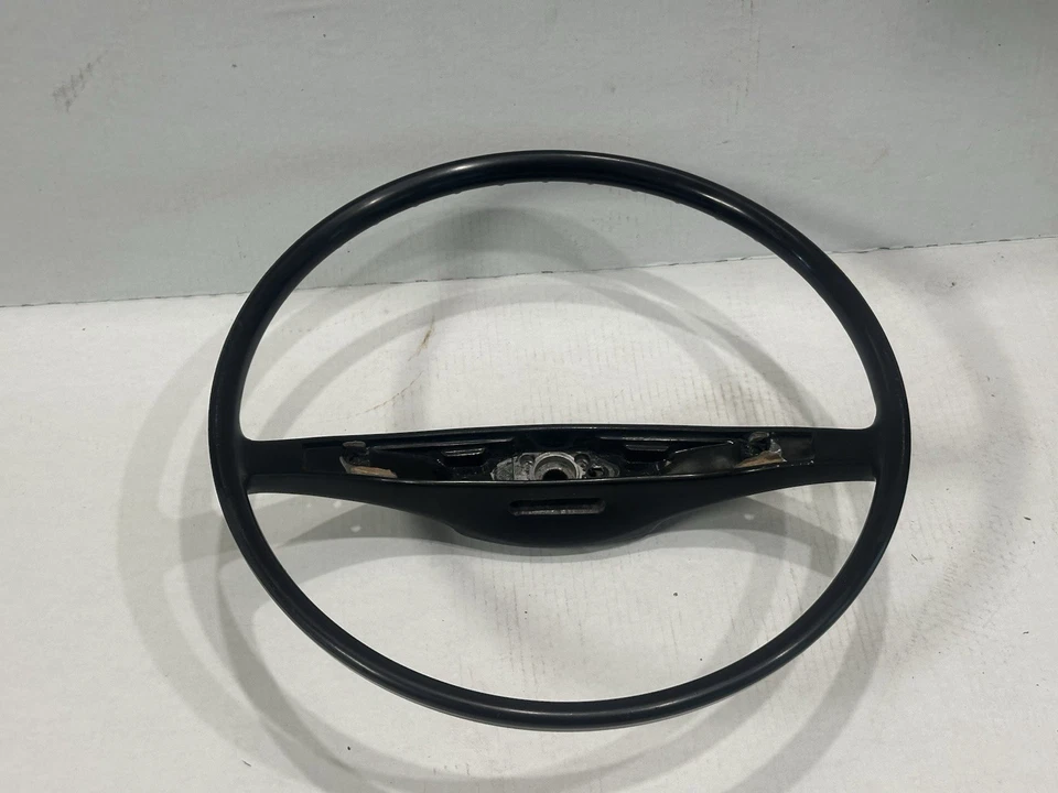 Volante de fábrica BMW NK 2000cs Foto 2 de 4