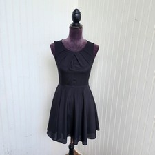 Express Women's Black Sleeveless Round Neck Dress Knee Length Size 2