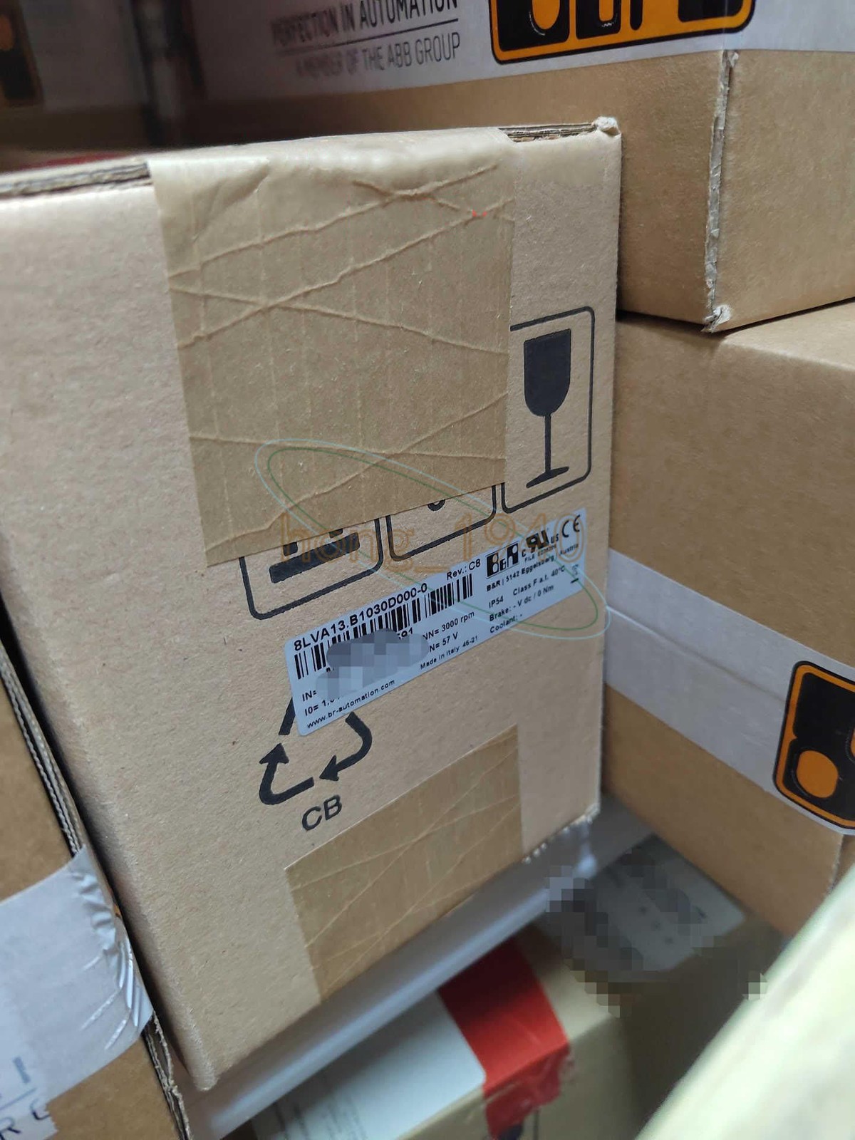 ONE NEW B&R 8LVA13.B1030D000-0 Servo Motor