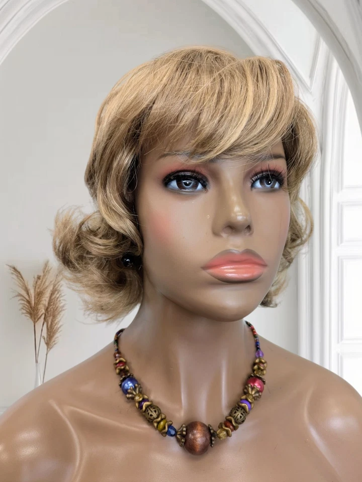 Синтетический короткий прямой кудрявый парик-раскладушка блондинка с челкой #24/14 - Изображение 2 из 4