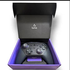 Amazon Luna Wireless Controller Official USB-C Bluetooth Gamepad w/ AA Batteries
