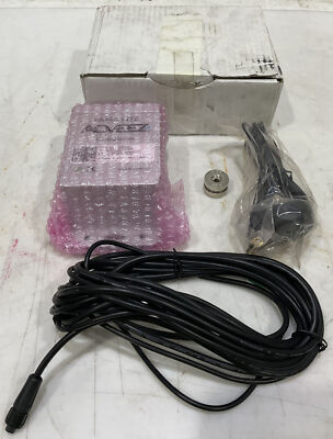 FAMALITE ADVEEZ ADM-F-370-0W TRACKING SYSTEM 881