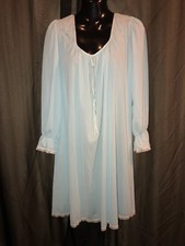 VTG Chevette Hand Embroidered Nightgown Gown Ladies Size LARGE
