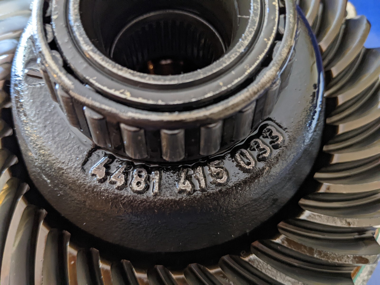 6hp26a front differential Bentley Continental spline bearing oem
