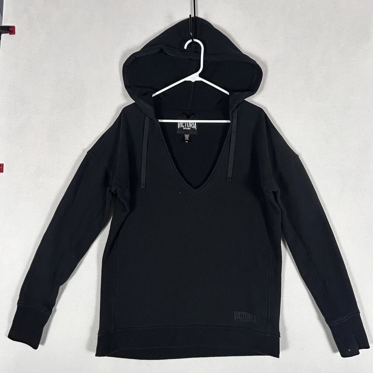 Nike Sportswear Club Fleece Women's Pullover Hoodie (Plus Size Nike Sportswear Club Fleece Women's Pullover Hoodie (Plus Size