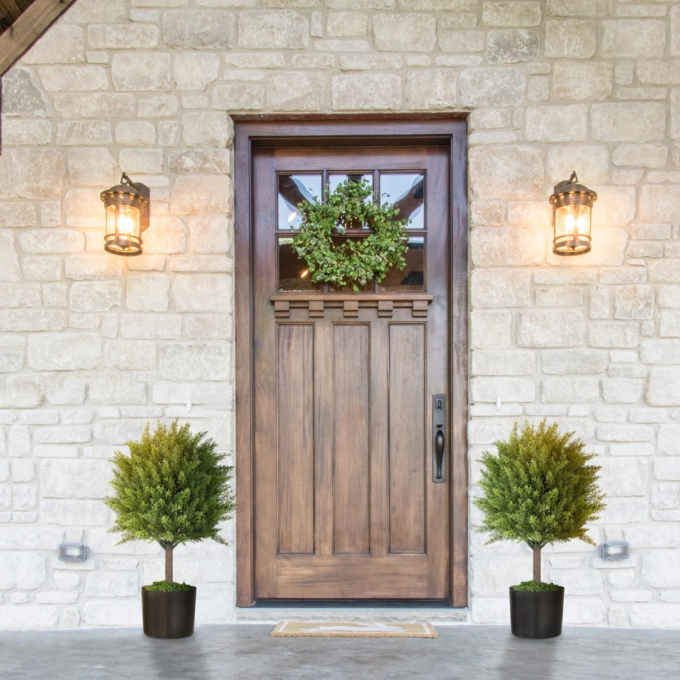 HOMCOM Set of 2 Decorative Artificial Plants, Cedar Topiary Trees in Pots