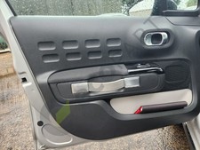 CITROEN C3 MK3 B618 Door CARD LEFT FRONT 98129042ZD