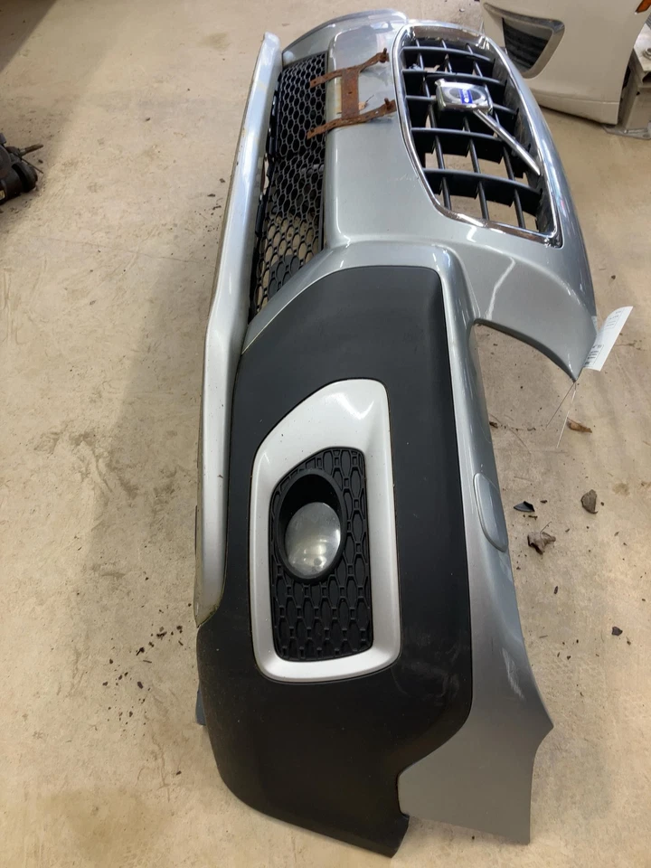 09 VOLVO 70 SERIES Front Bumper Assy. Rebar Sep Sw Xc70 Grill Craeckesilver Foto 4 de 4