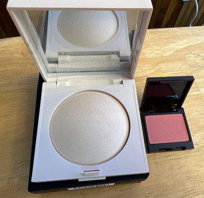 Laura Mercier Real Flawless Luminous Perfecting Pressed Powder / Translucent NEW