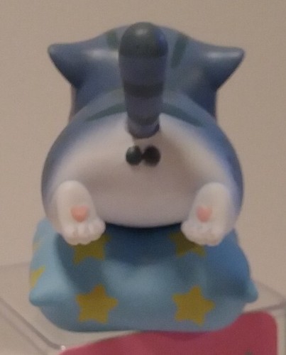 Fat House Happy Cat Series by Simon Toys 😺🌟GRAY TABBY w/STAR PILLOW Figure NEW - Picture 5 of 8