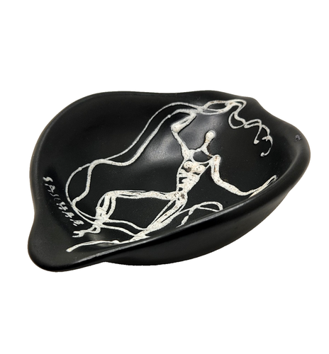Sascha Brastoff Signed Minos Dancer Black White Small Bowl, 7.25" x 5.5" x 2.25" - Picture 9 of 10