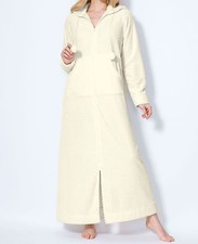 Dreams  Co. Plus Size Ivory Plush Hooded Long Robe Size 2X 26/28 