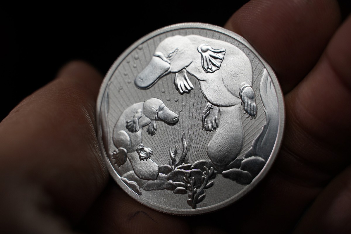 2021 Platypus Australia $2 Queen Elizabeth II 2oz 9999 FINE Silver