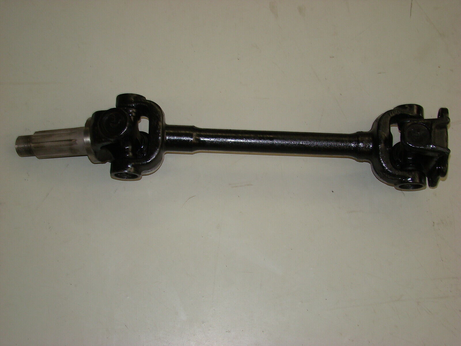 79-86 Maserati Quattroporte III Q3 Axle with Excellent U-Joints