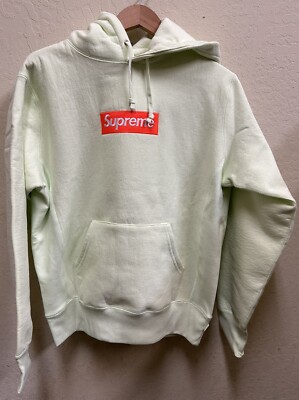 BRAND NEW FW17 Supreme Box Logo Hooded Sweatshirt Pale Lime Size 
