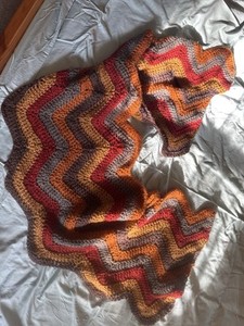 Handmade Vintage-Style Chevron Crochet Blanket – Fall Colors